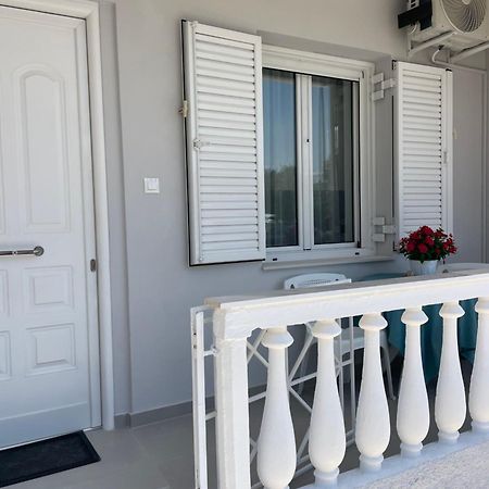 Kyma Luxury Suite Κιάτο Εξωτερικό φωτογραφία