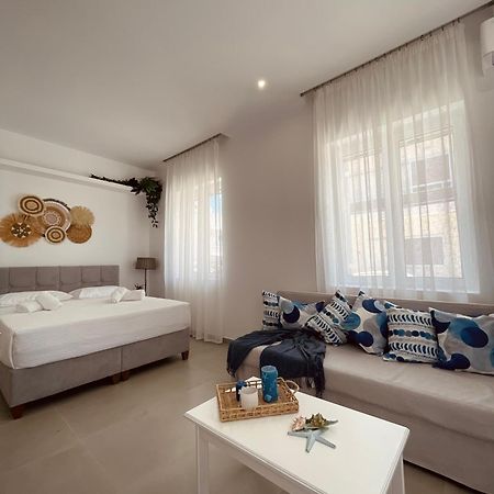 Kyma Luxury Suite Κιάτο Εξωτερικό φωτογραφία