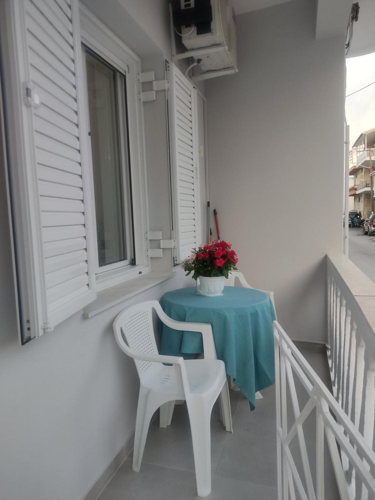 Kyma Luxury Suite Κιάτο Εξωτερικό φωτογραφία